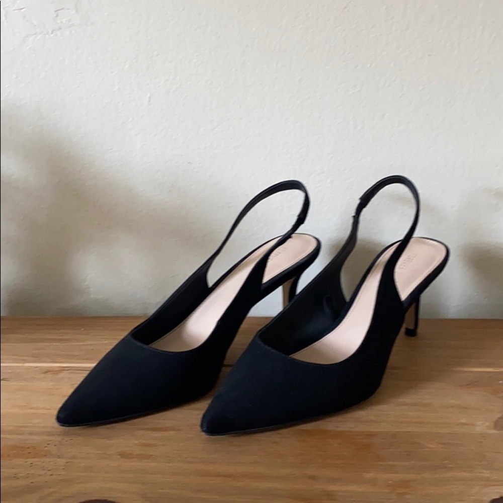 Forever21 Black Suede Slingback Heels. Size- 6.5